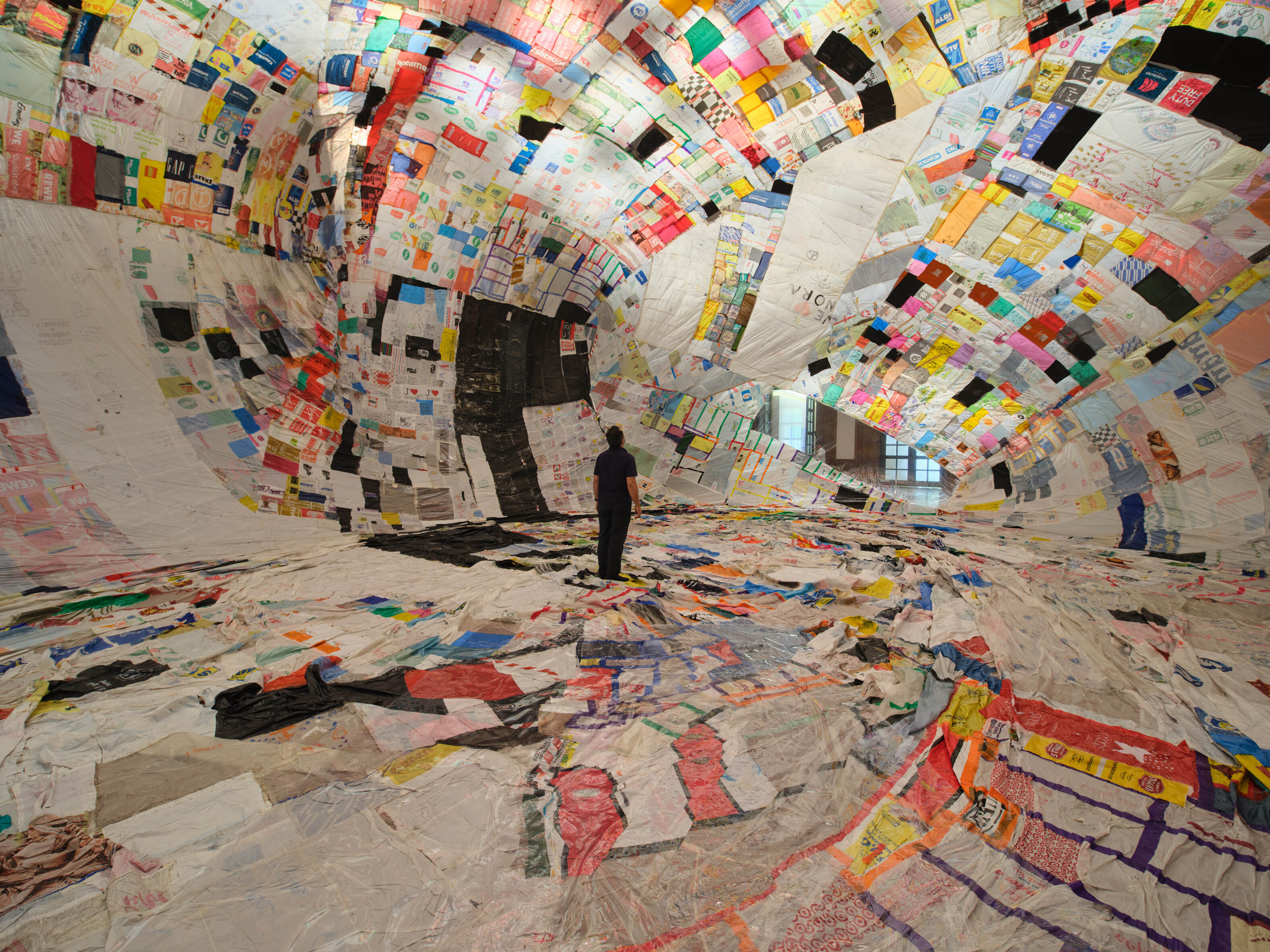 Tomás Saraceno 構思未來生態社會的可能性
