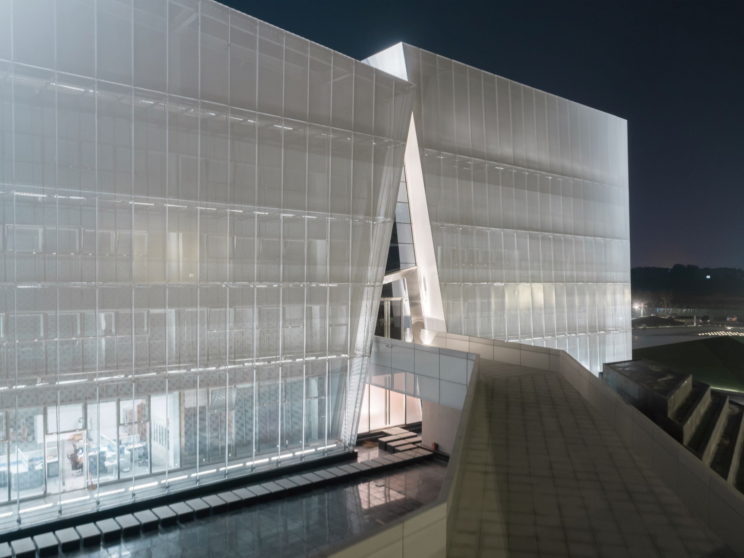 ART OF BUILDING: SHUIFA INFO TOWN PROPERTY EXHIBITION CENTRE 超越想像 建築之藝 - 以建築詮釋王維詩作