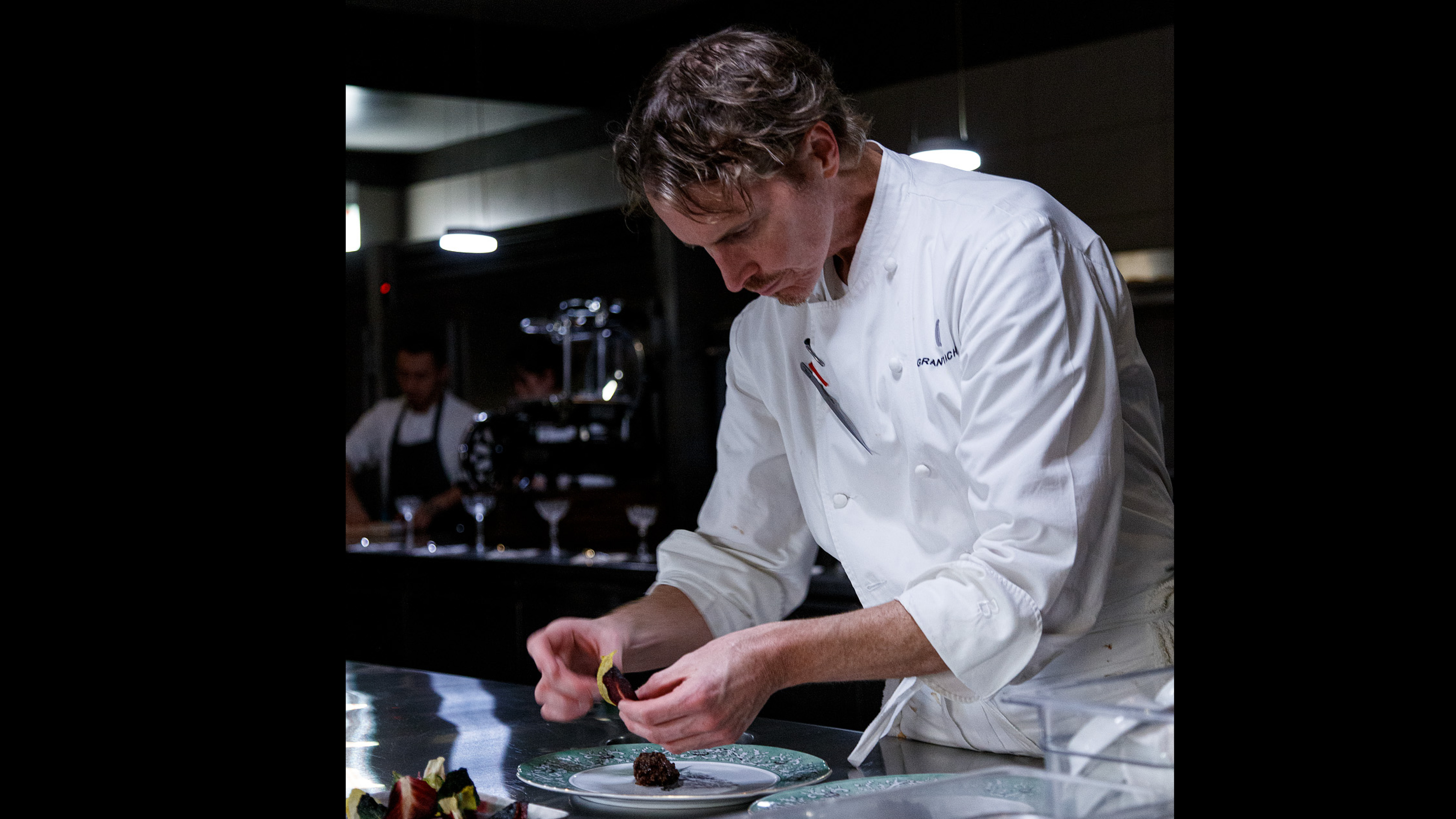 從小就對廚藝之路懷抱志向的 Grant Achatz ，是美國分子料理界的代表人物。